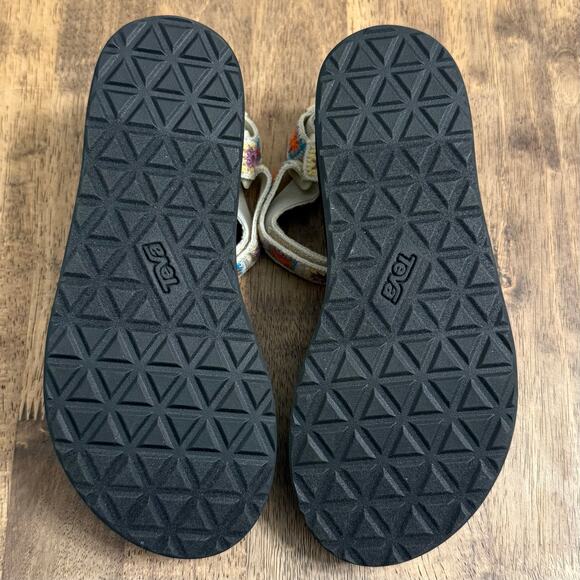 Teva Sandal Flatform Universal Crochet Granny Squares Platform Hike Women’s Sz 8 - Picture 8 of 10